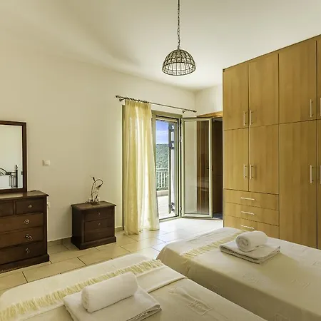 Inna Villa *